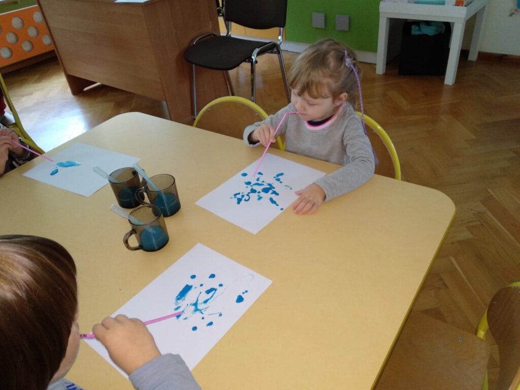 Wdech i wydech – realizacja programu „Oddycham nosem cały rok” w „Kotkach”