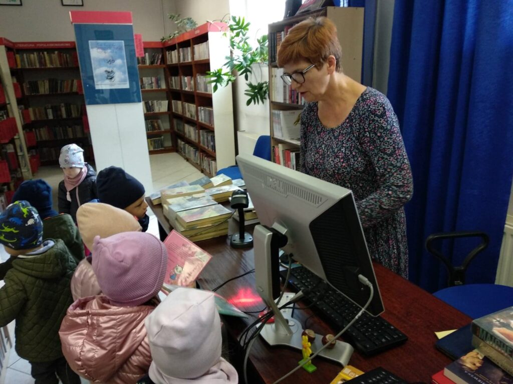 „Kotki” w bibliotece