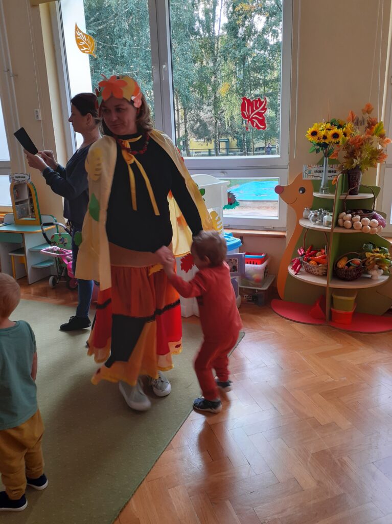 Zabawy z Panią Jesień