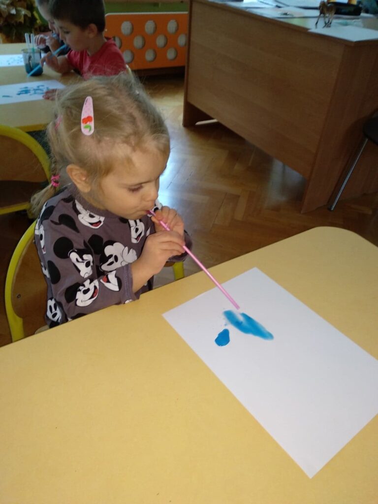 Wdech i wydech – realizacja programu „Oddycham nosem cały rok” w „Kotkach”