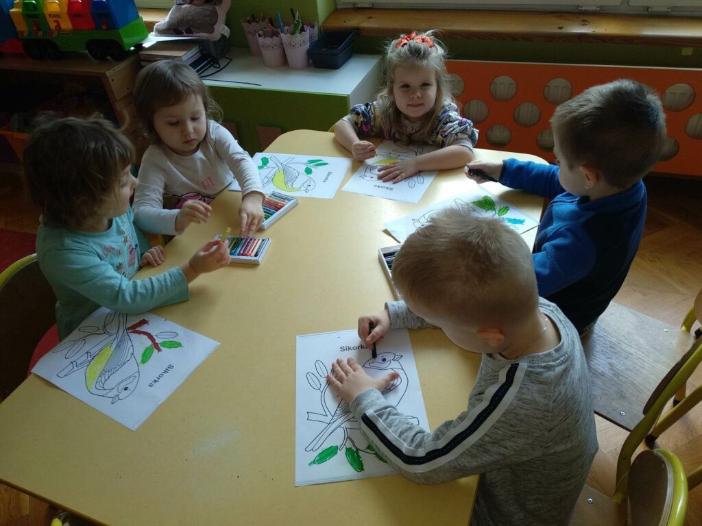 Głodny ptaszek – „Kotki”
