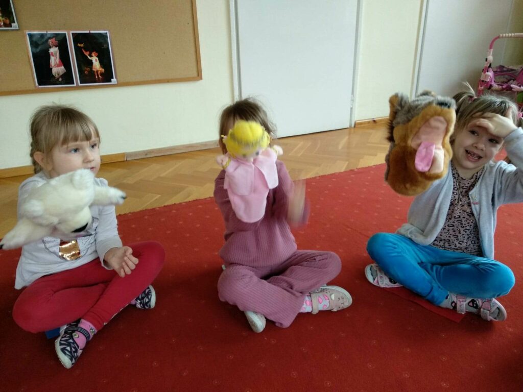 „Kotki” w krainie bajek i baśni