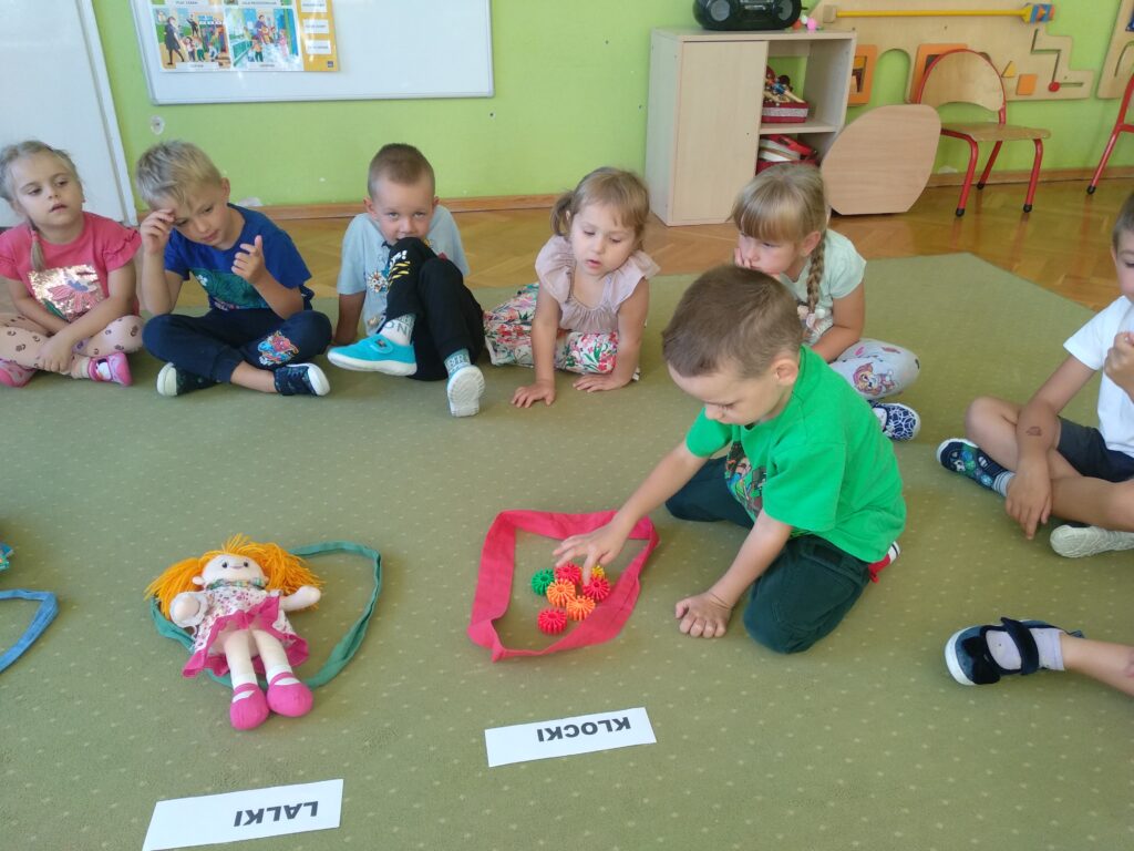Pierwszy tydzień „Motylków” w przedszkolu