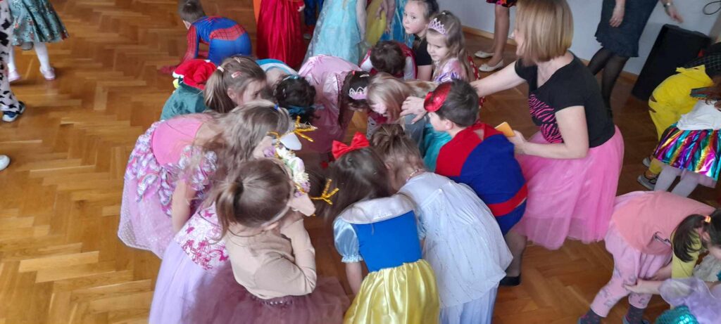 Ach co to był za bal – „Motylki” na balu karnawałowym