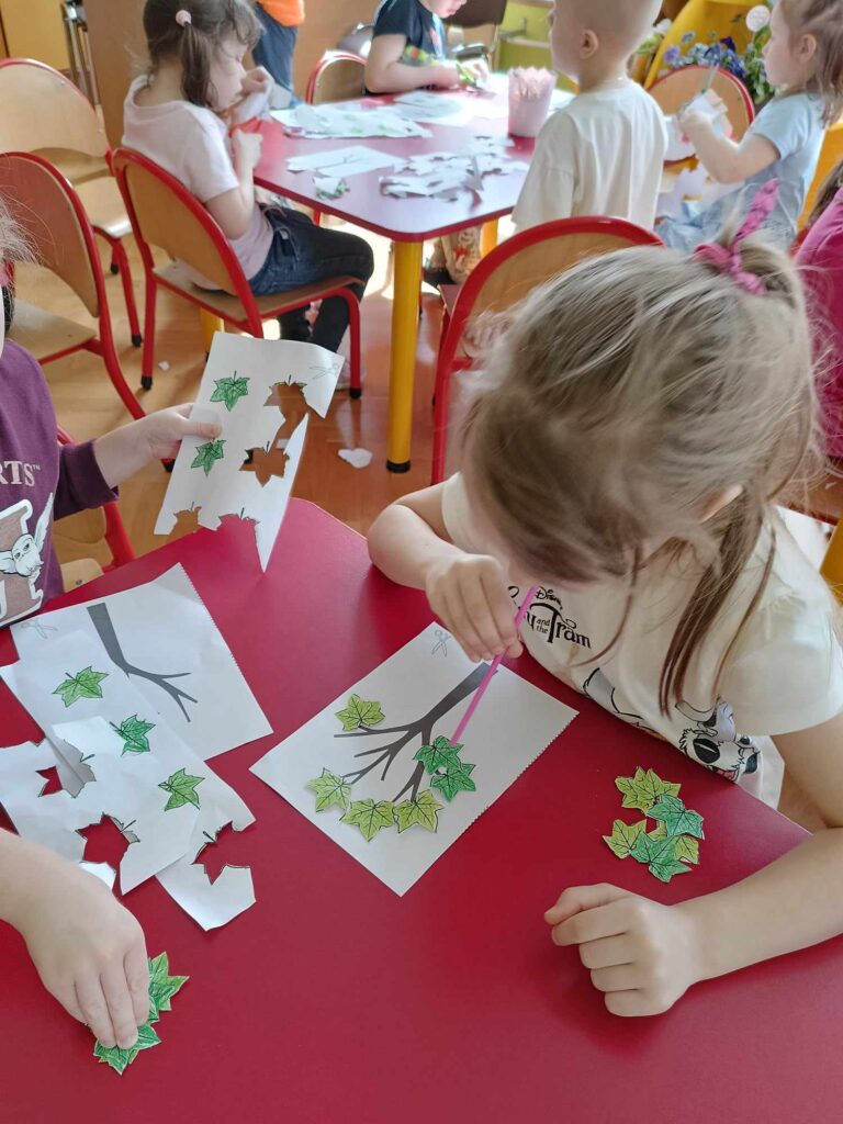 Czy drzewo może być mniejsze od psa?