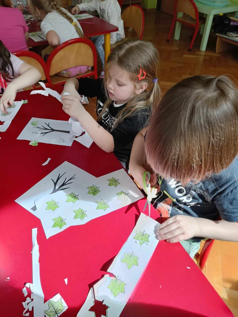Czy drzewo może być mniejsze od psa?