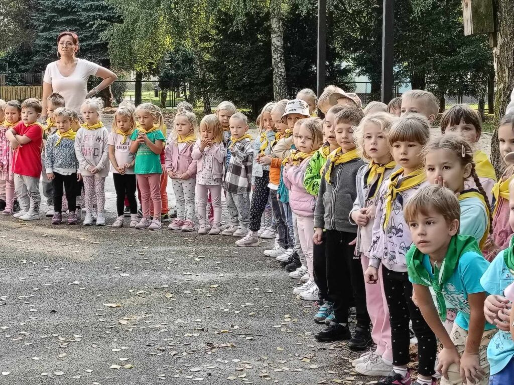 „Bezpieczeństwo w ruchu drogowym” – wizyta Funkcjonariuszy Policji