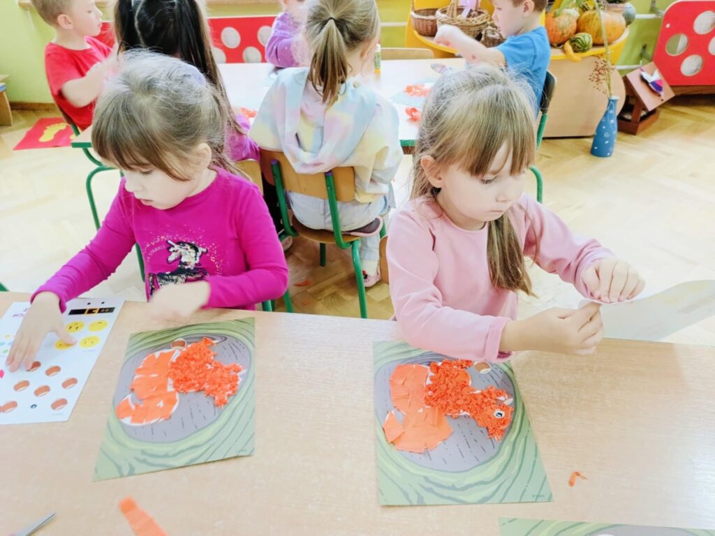 Jak zwierzęta przygotowują się do zimy? – „Biedronki”