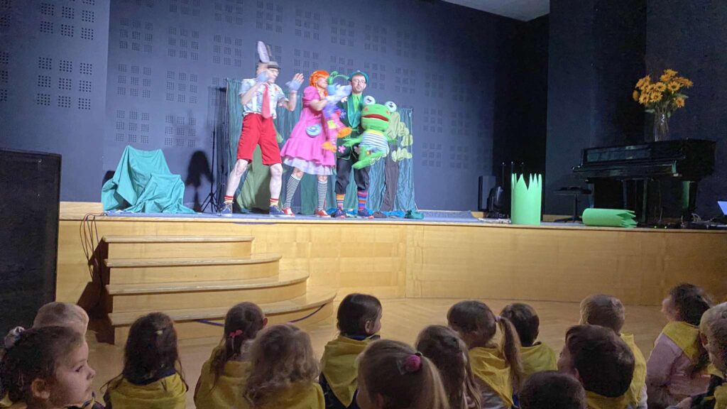 „Klub Poszukiwaczy słonka”
