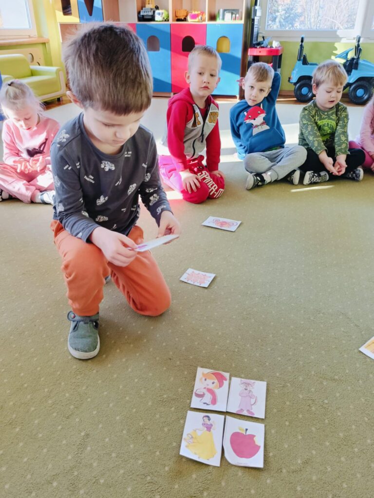 Grupowe zajęcia logopedyczne - motylki