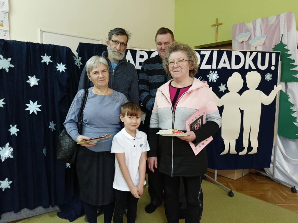 Dzień Babci i Dziadka w „Biedronkach”