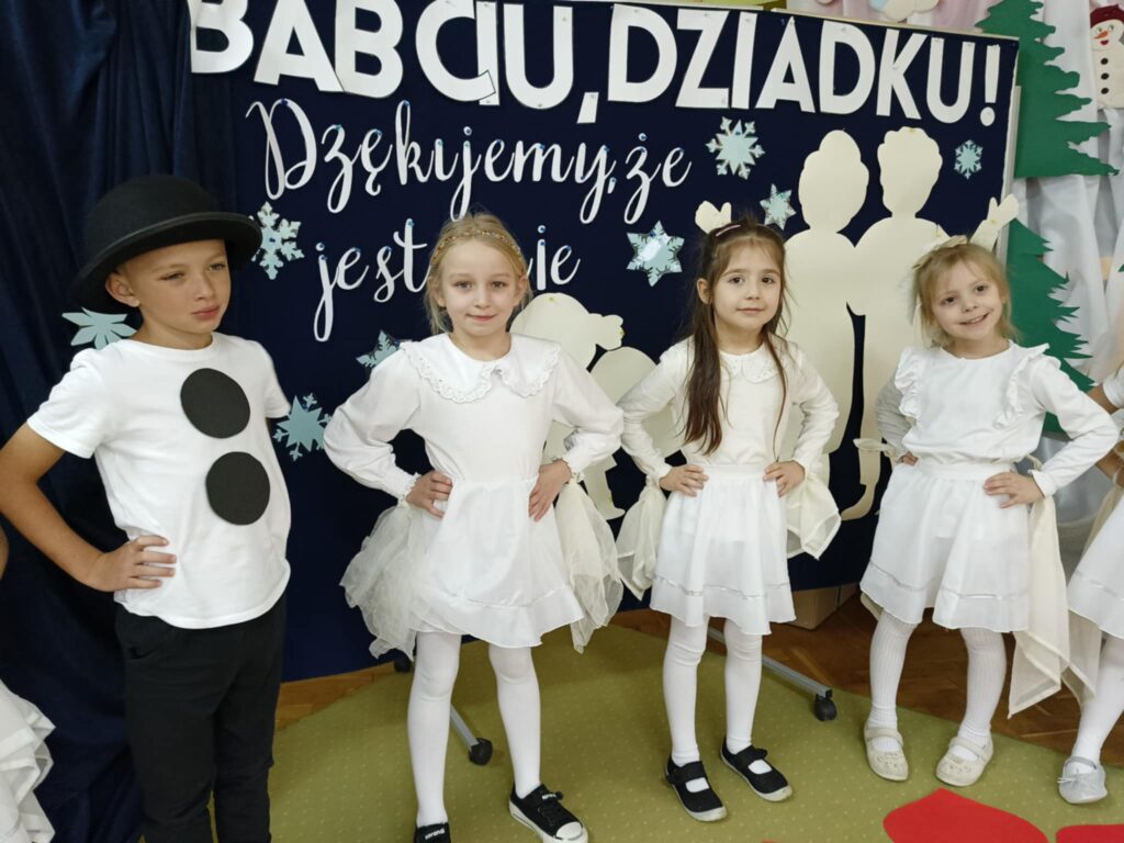 Dzień Babci i Dziadka w „Biedronkach”