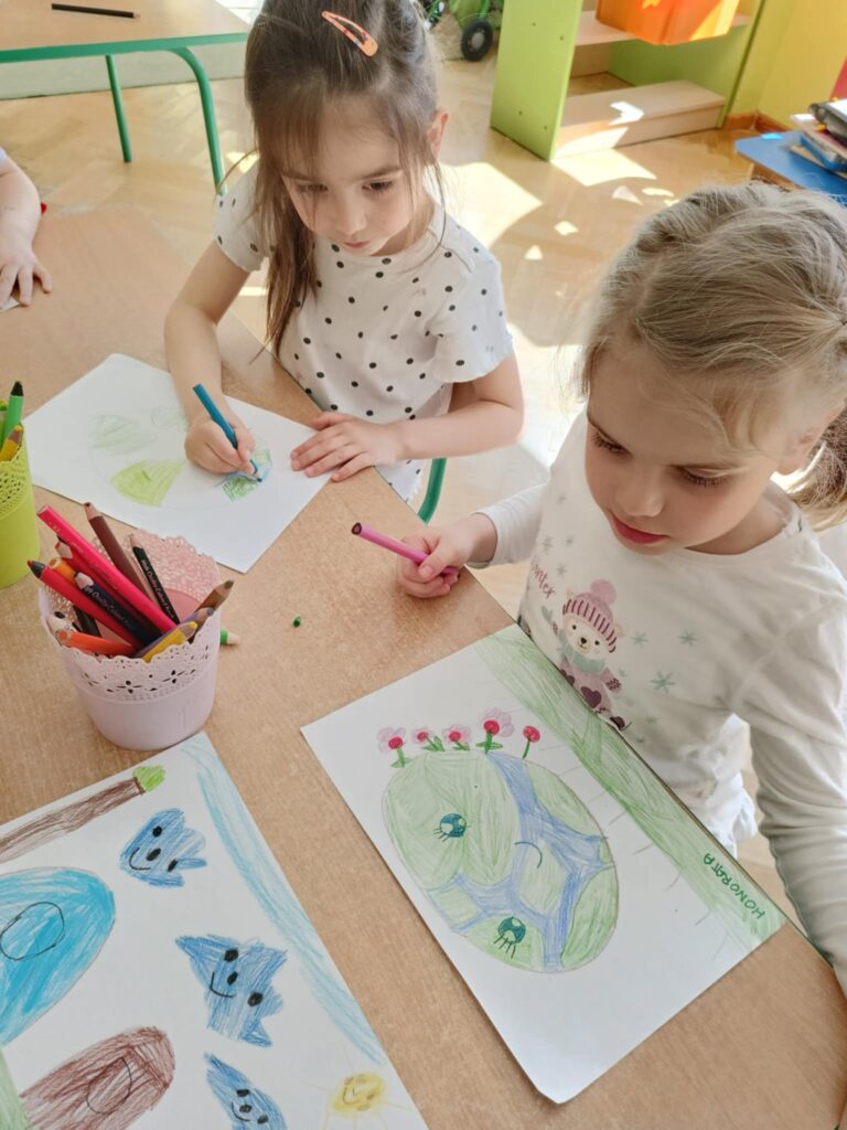 Drugie życie odpadów – realizacja programu „Kubusiowi Przyjaciele Natury" w „Biedronkach”