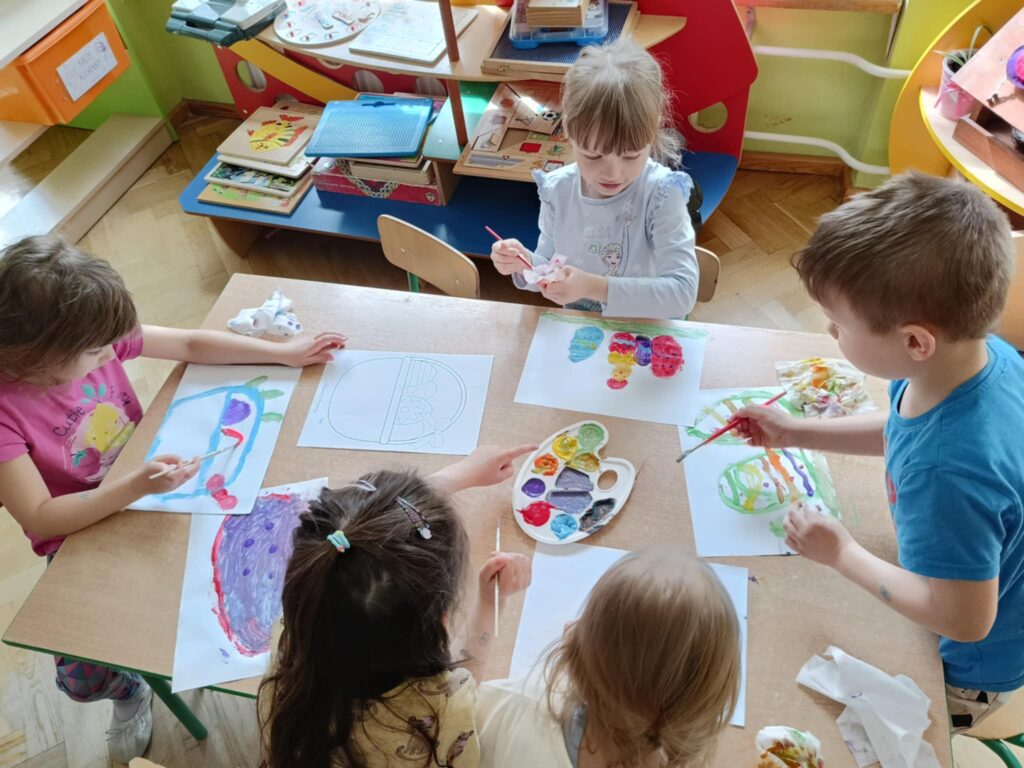 Przygotowania do Świąt Wielkanocnych w „Biedronkach”