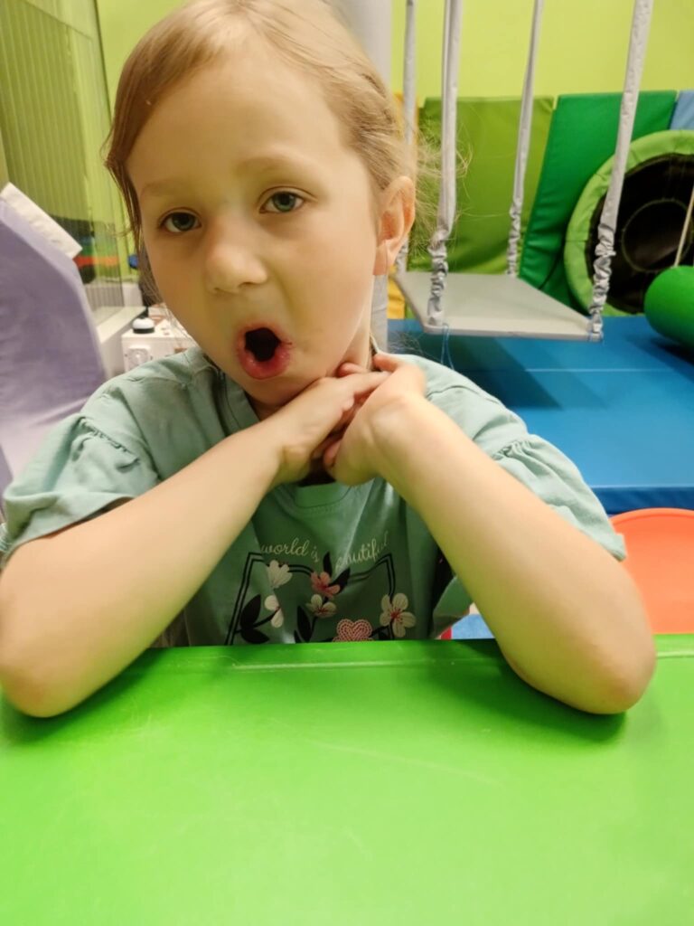 Zajęcia logopedyczne: Zabawa naprzemienna i rozwijanie kompetencji językowych