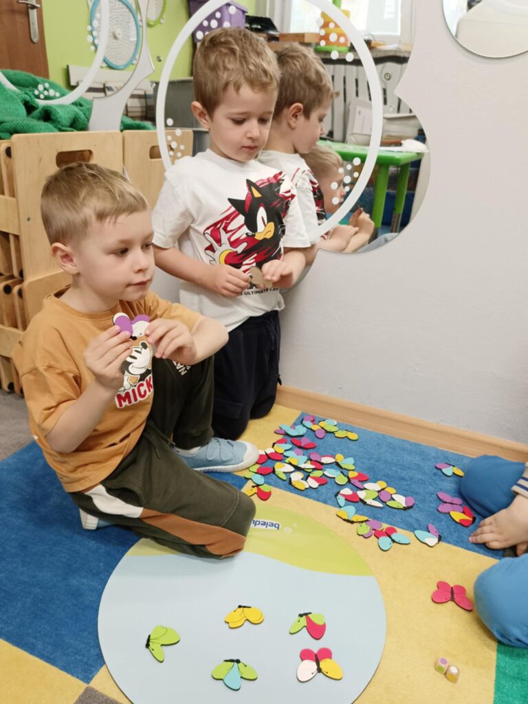 kolorowe zajęcia logopedyczne