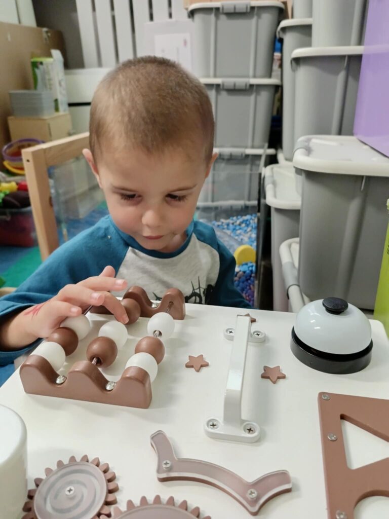 Zajęcia logopedyczne: Zabawa naprzemienna i rozwijanie kompetencji językowych