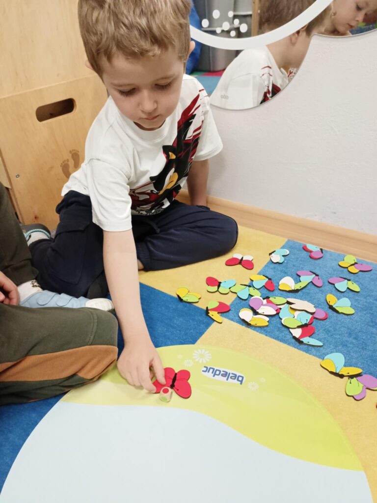 kolorowe zajęcia logopedyczne