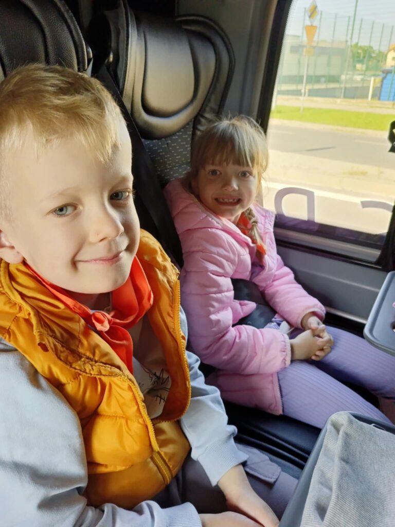 Leśna przygoda naszych „Biedronek”