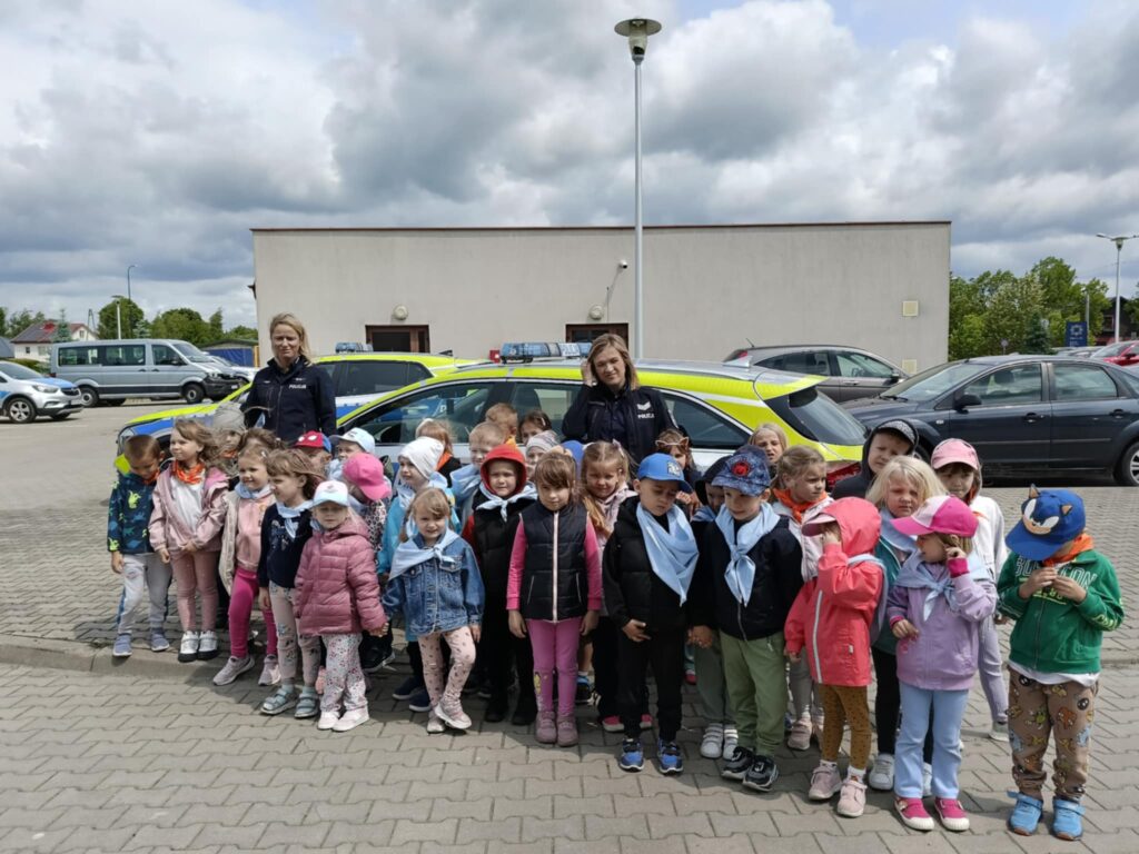 Wizyta „Biedronek” na Komendzie Powiatowej Policji w Łęcznej