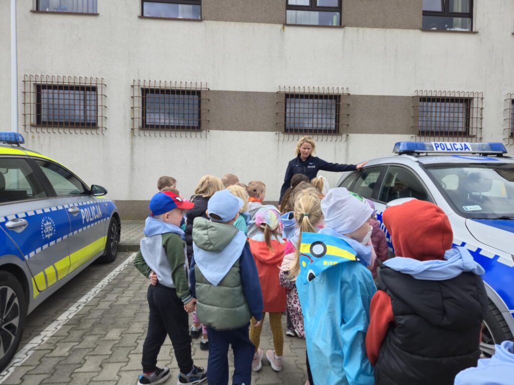 Wizyta „Biedronek” na Komendzie Powiatowej Policji w Łęcznej