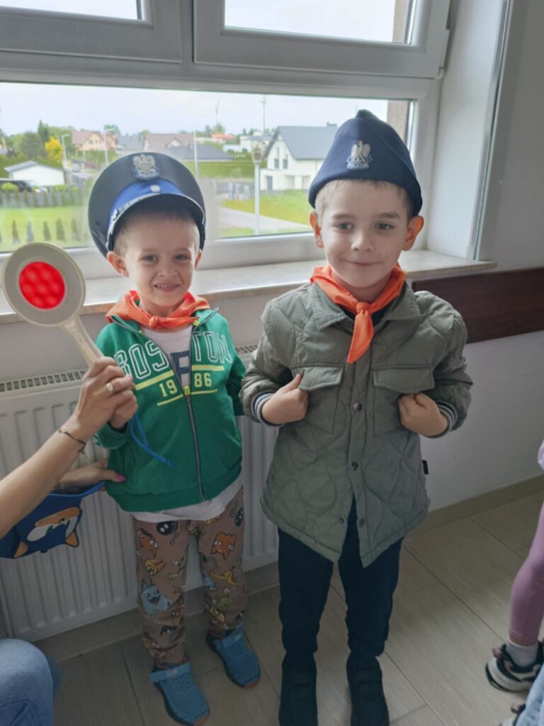 Wizyta „Biedronek” na Komendzie Powiatowej Policji w Łęcznej