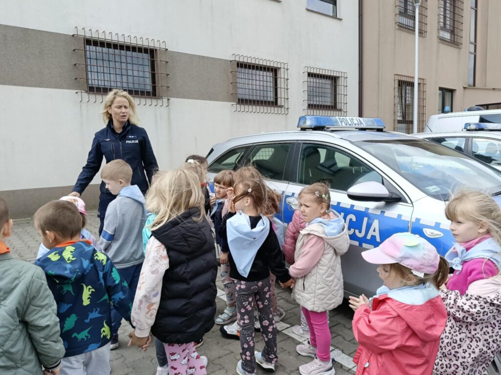 Wizyta „Biedronek” na Komendzie Powiatowej Policji w Łęcznej