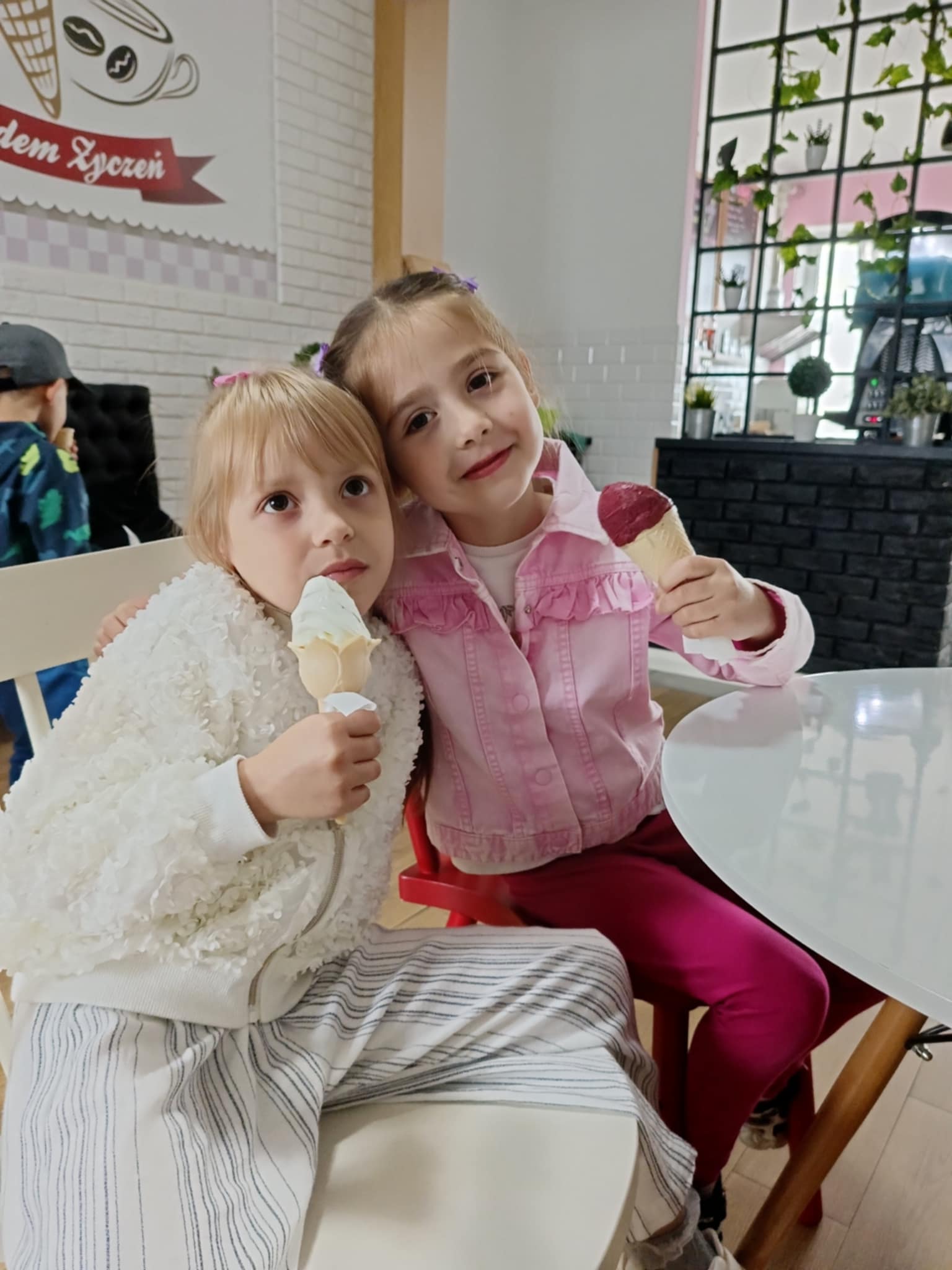 biedronki w lodziarni