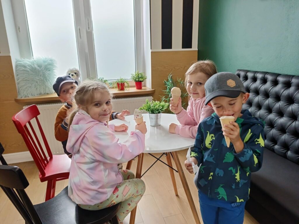 biedronki w lodziarni