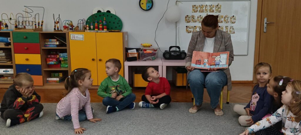 Dzień Głośnego Czytania w „Słoneczkach”