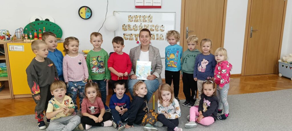 Dzień Głośnego Czytania w „Słoneczkach”