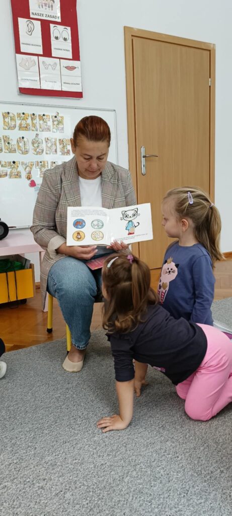 Dzień Głośnego Czytania w „Słoneczkach”