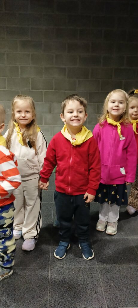 słoneczka w teatrze