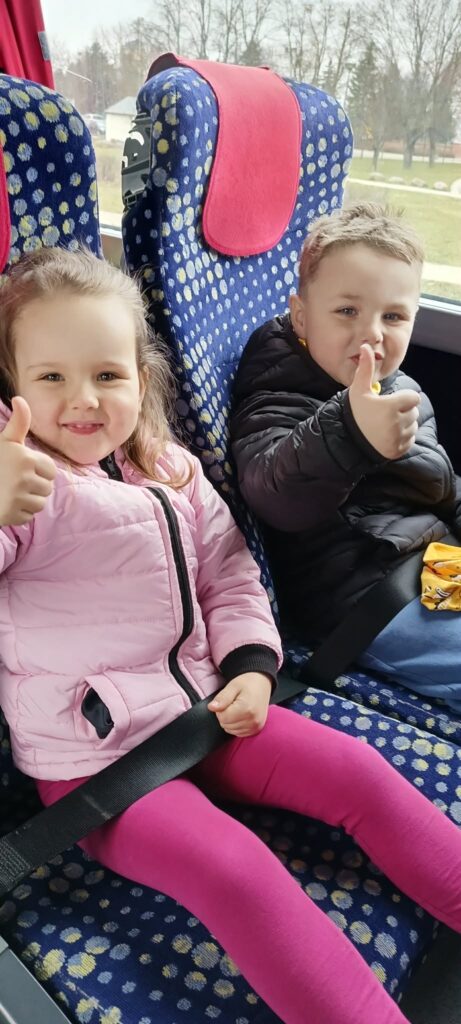 słoneczka w teatrze