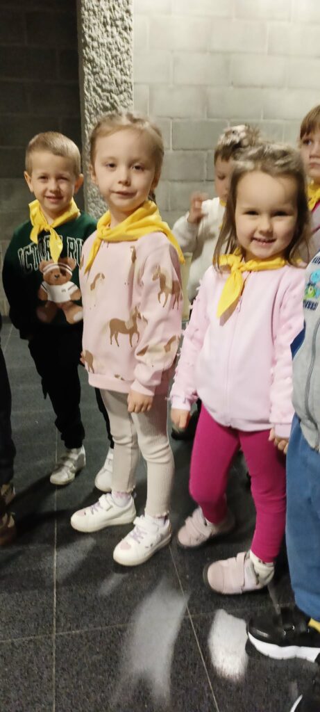 słoneczka w teatrze