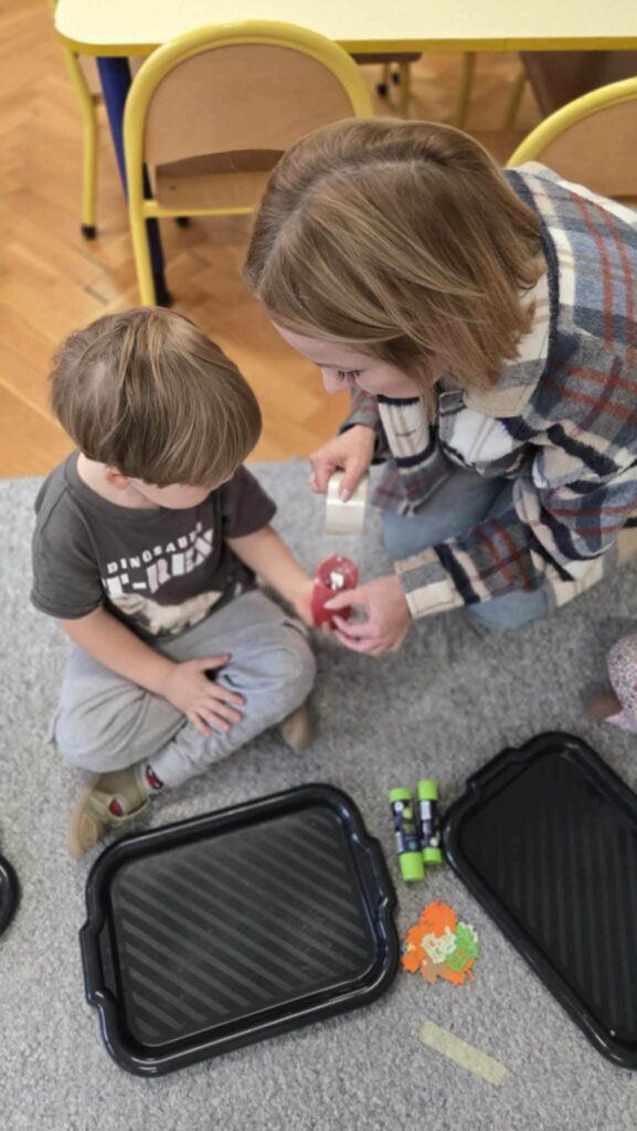 „Słoneczka” realizują Program „Poznaję Dźwięki”