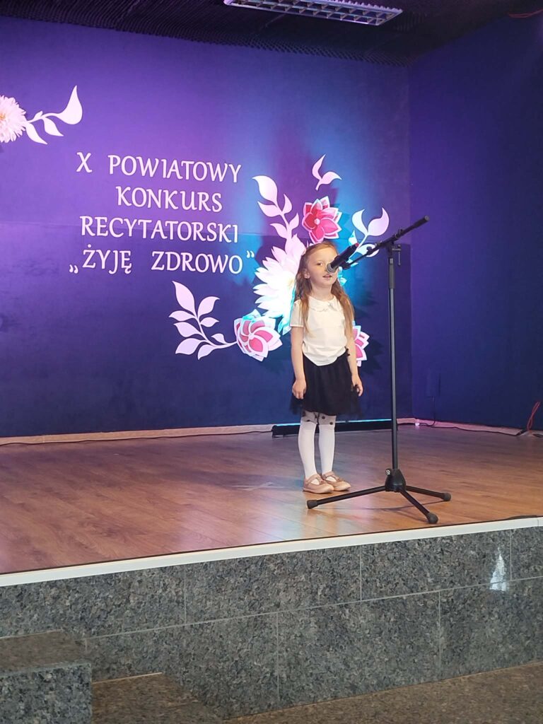 X Powiatowym Konkursie Recytatorskim „Żyję zdrowo”
