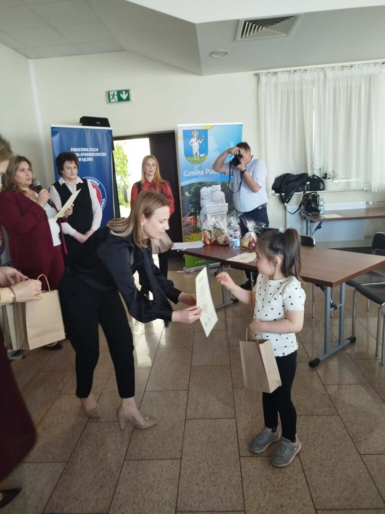 X Powiatowym Konkursie Recytatorskim „Żyję zdrowo”
