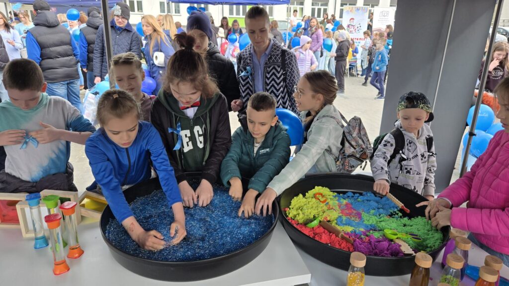 Integracyjnego Festiwalu Artystycznego „TAK WIDZĘ I CZUJĘ ŚWIAT”