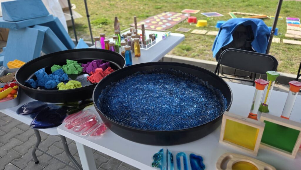 Integracyjnego Festiwalu Artystycznego „TAK WIDZĘ I CZUJĘ ŚWIAT”