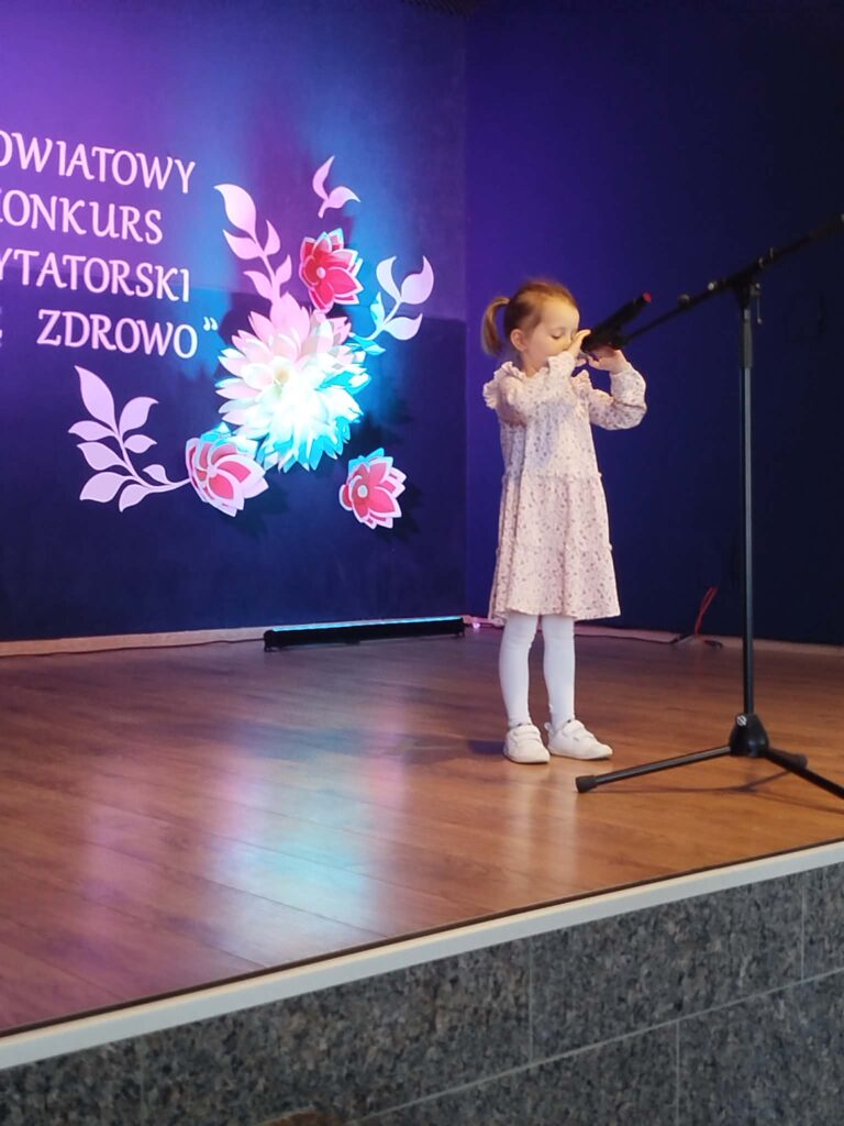 X Powiatowym Konkursie Recytatorskim „Żyję zdrowo”