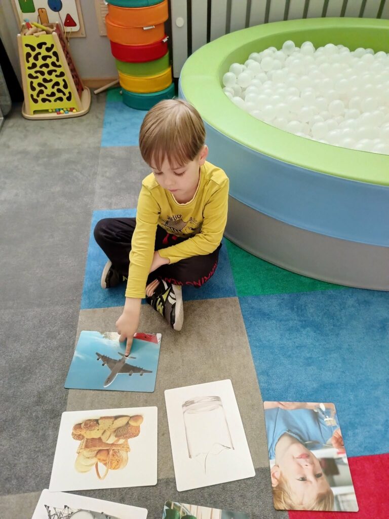 Zajęcia logopedyczne prowadzone w sali Integracji Sensorycznej
