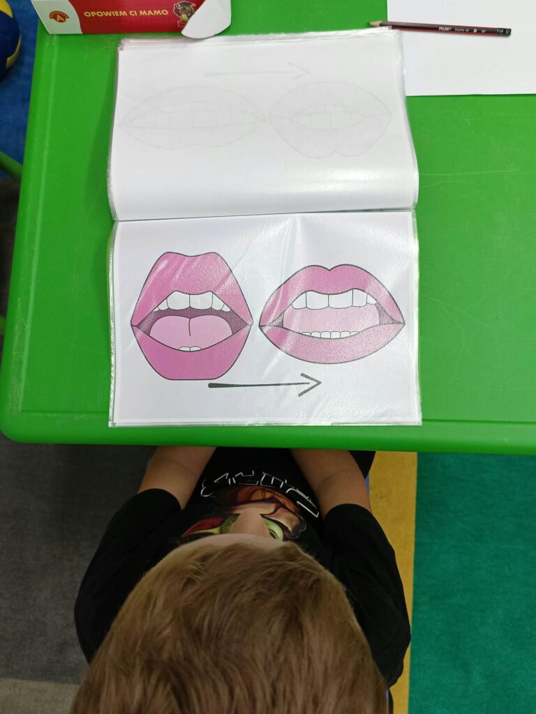 Bawimy się słowami – zajęcia rewalidacyjne z logopedii