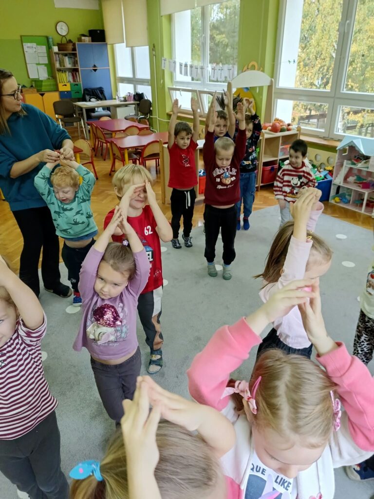 Misja: Zdrowy przedszkolak – mali odkrywcy zdrowia” w grupie „Motylki”