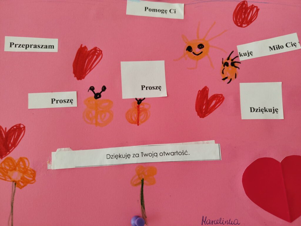 Dzieciństwo mocy bez przemocy