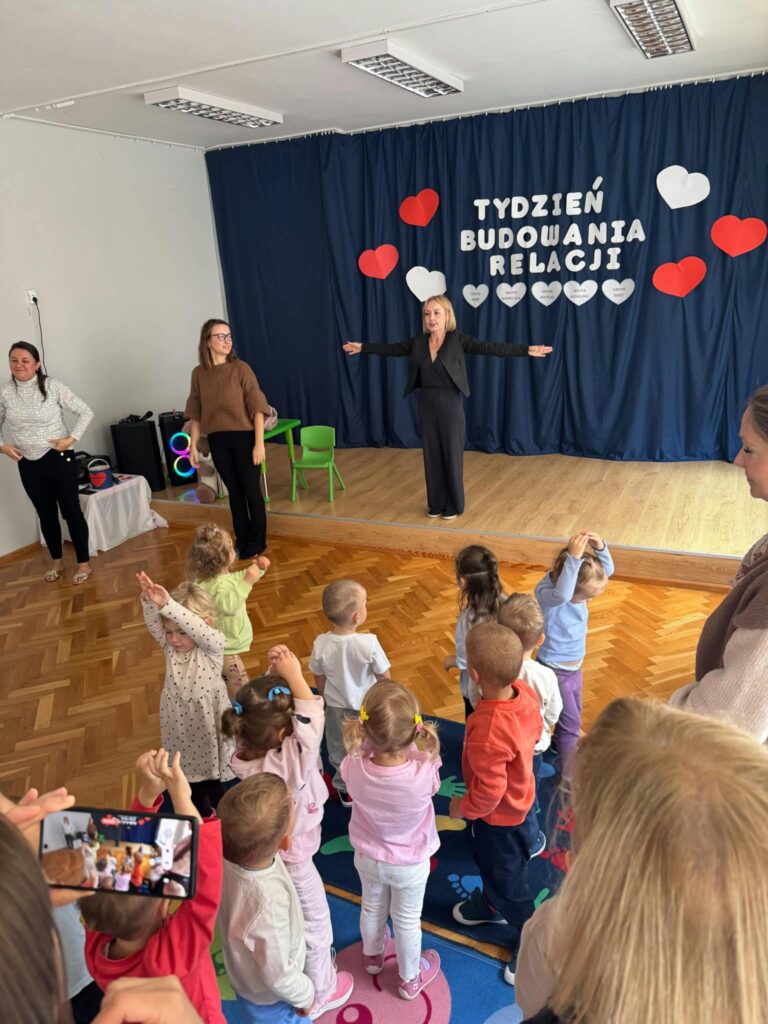 tydzień budowania relacji